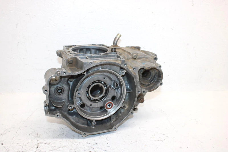 1999 Polaris Sportsman 325 Oem Crankcase 3085849 AP16
