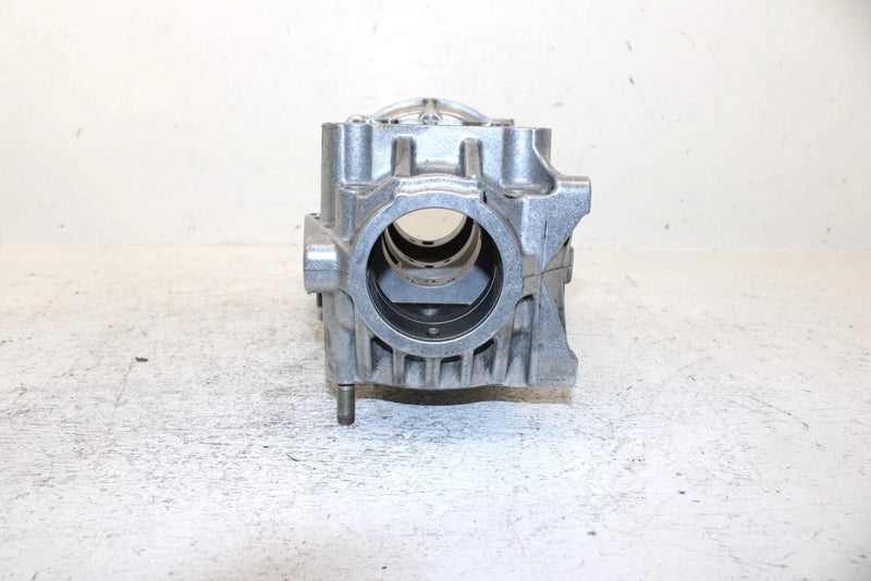 2000 Polaris Classic Touring Oem Crankcase W/Studs 3086832 SP54