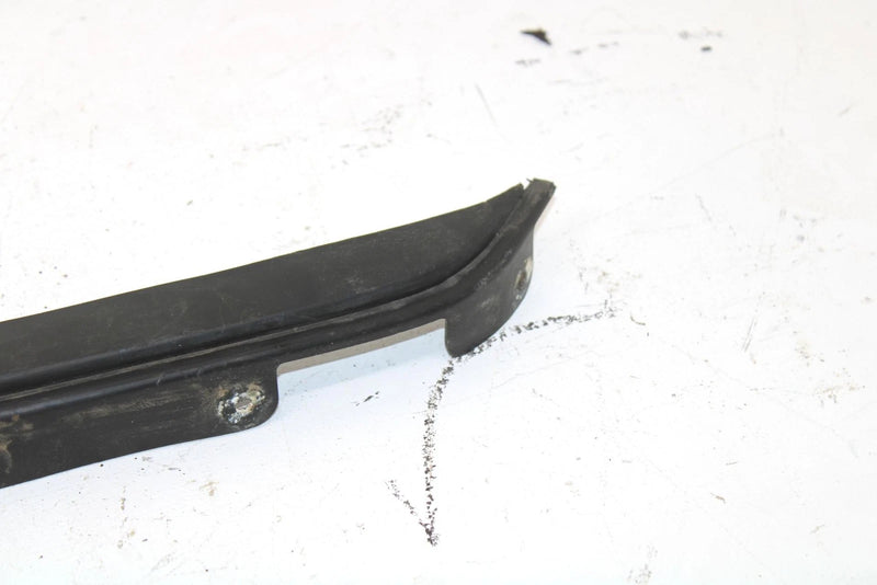 1988 Yamaha Srv Oem Front Bumper Bushing 8R6-77512-00-00 SY62