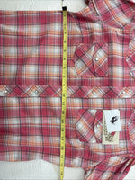 New Women’s Cumberland Pink Plaid Long Sleeve Pearl Snap Medium DD-26