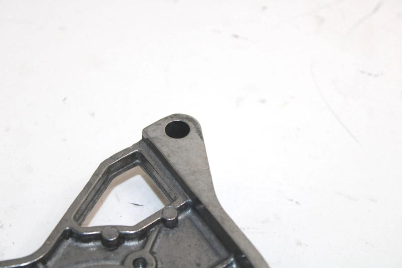 Yamaha Oem Engine Water Coolant Pump Housing 82M-W2421-00-00 Q1704