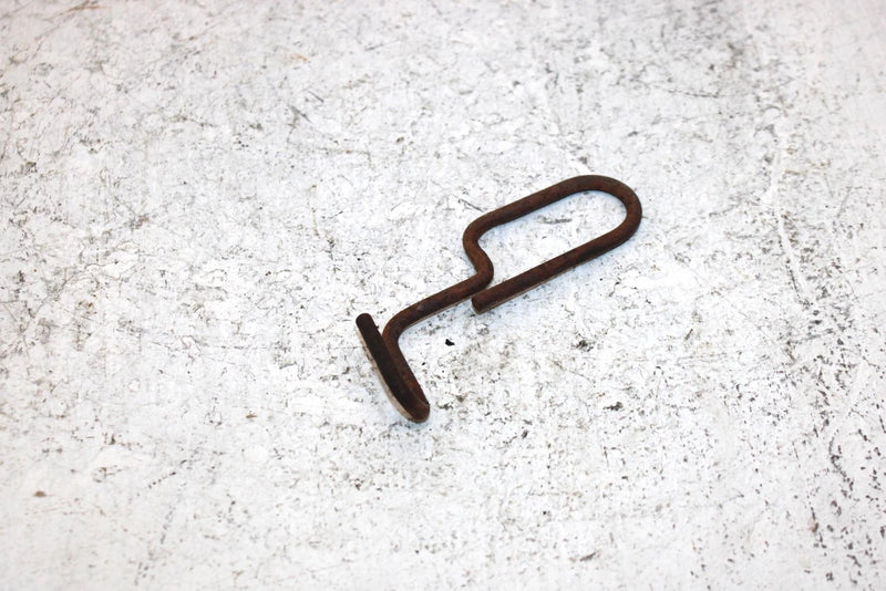 1985 Honda Trx Fourtrax 250 A Oem Rear Brake Cable Guide 52128-HA8-000 AH48
