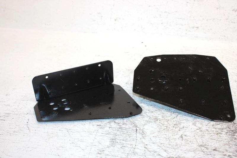 1998 Arctic Cat Zr 600 Oem Rear Skid Mount Set 2706-780 2706-781 SA33
