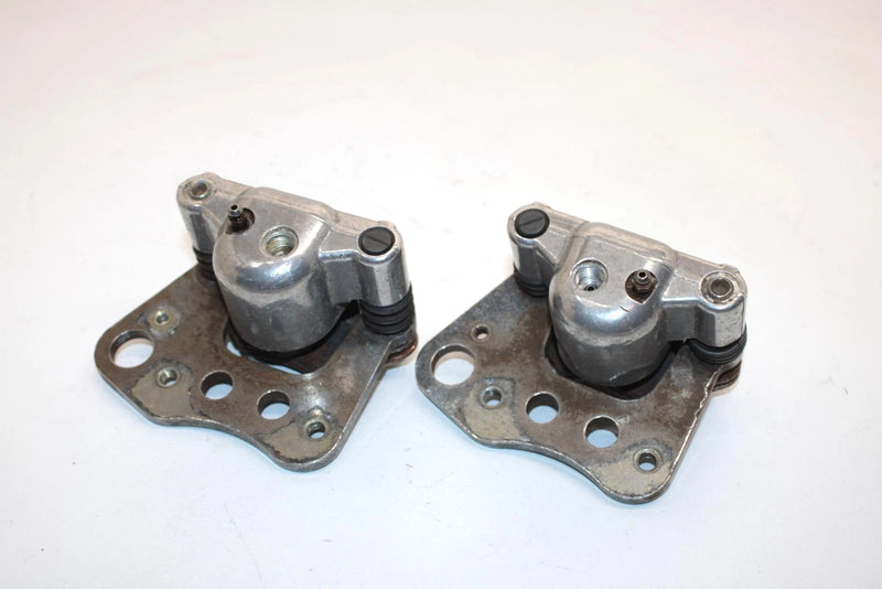 04 Polaris Sportsman 500 Oem Front Brake Caliper Set 1910681 1910682 Q5398