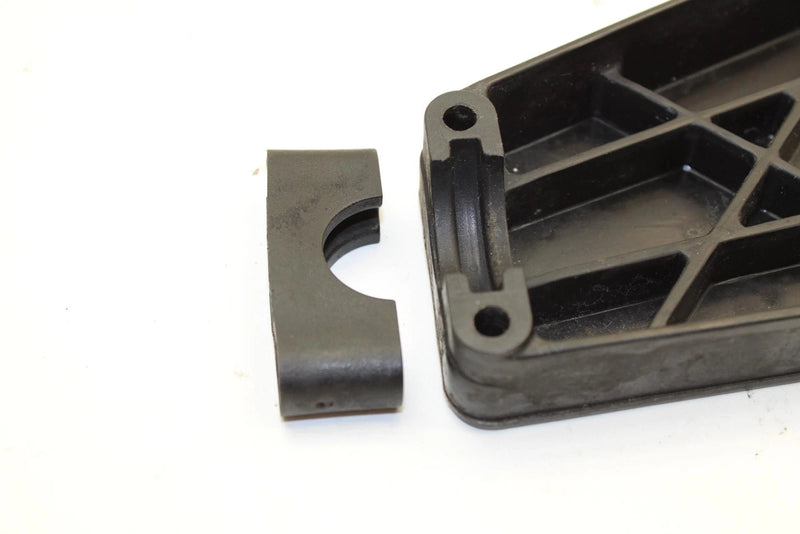 Sea-doo Bombardier Oem Steering Cable Support 277000161 Q3702