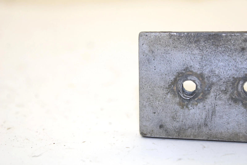 1982 Kawasaki 440 Oem Engine Cover Strap Plate 59086-501 JK6