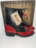 New Women’s Red And Black Laredo Cowboy Boots. 6 M. 20-114