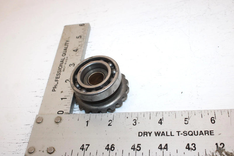 1986 Yamaha  Moto 4 Oem Middle Drive Bevel Gear 52G-17530-00-00 AY7