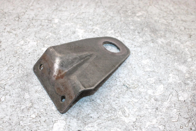 2006 Polaris Sportsman 500 Oem Muffler Silencer Mount 5249688 AP186