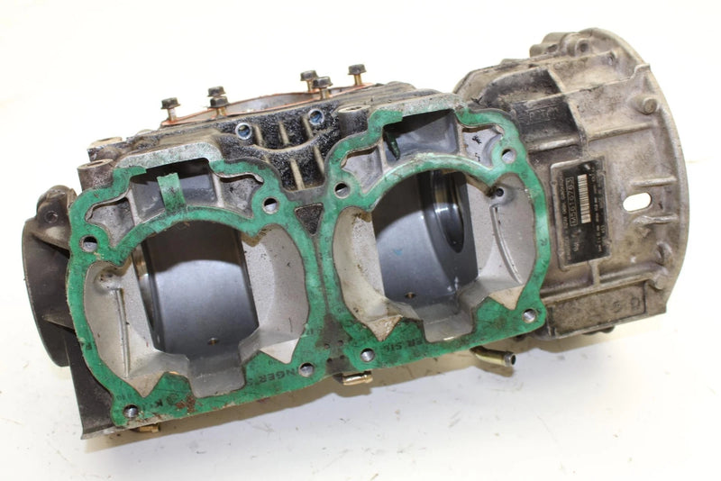 2003 Ski-doo Mxz X 440 Oem Crankcase 420888768 SS76