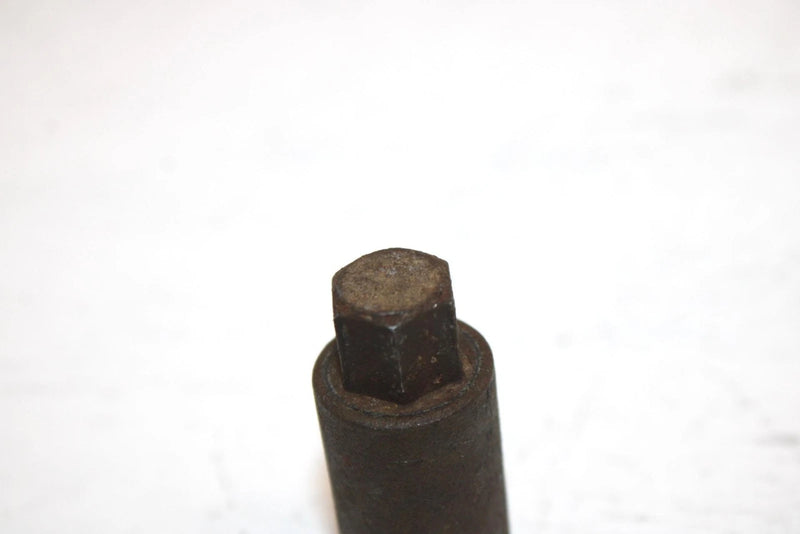 1998 Yamaha  Grizzly Oem Cylinder Nut 90179-10021-00 AY49
