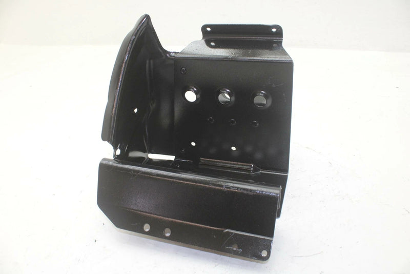 87 Yamaha Exciter EX570L OEM Frame Right Foot Well 84N-21910-00-00 SY51
