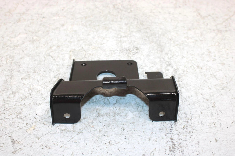 1998 Suzuki Quadrunner 250 Oem Electrical Bracket 47410-19B10 AS13