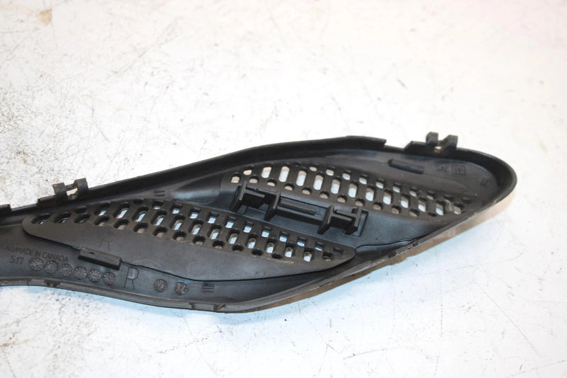 02 Ski-doo Grand Touring 500 Oem Side Hood Grill Set 517302034 517302036 SS24