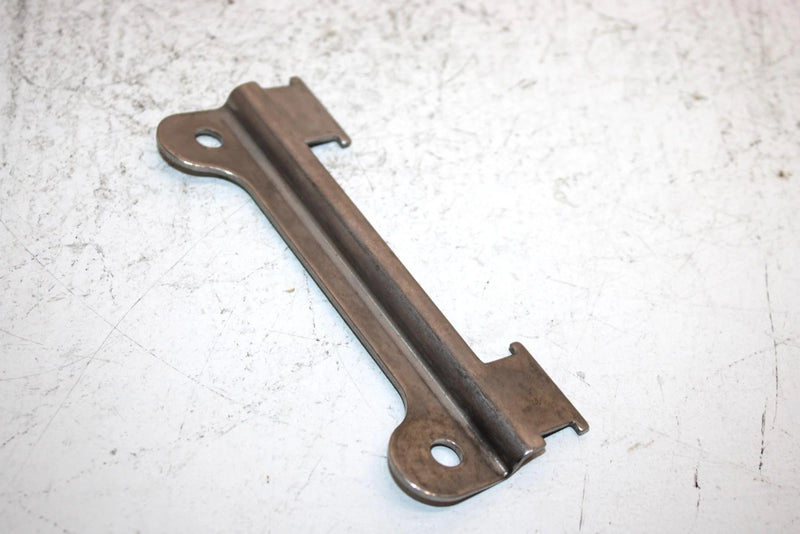 1994 Kawasaki 750 Ss Super Sport Oem Front Cowl Mount Bracket 11047-3763 JK9