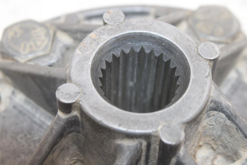 1993 Polaris Trail Boss Oem Rear Hub W/Nuts 2200341 AP72