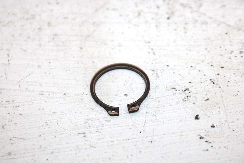 1998 Polaris Xpress 300 Oem Transmission Retaining Ring 3233177 AP136