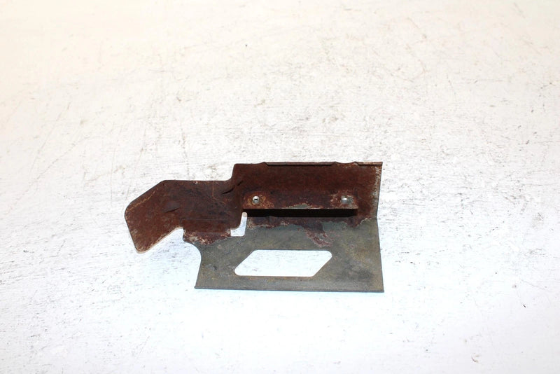 1991 Yamaha Exciter Ii 570 Liquid Oem Coolant Tank Bracket 82M-21873-00-00 SY24