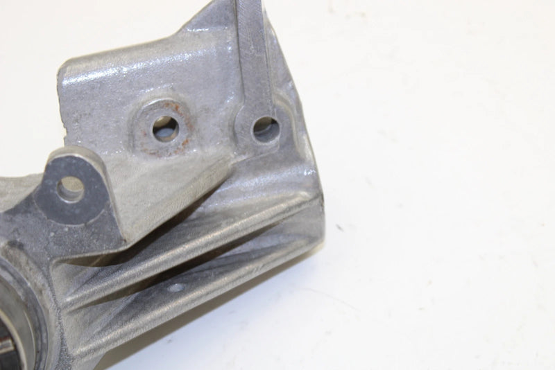 87 Polaris Trail Boss 250 4x4 OEM Front Right Knuckle 1843027 AP105