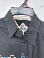 New Women’s Cumberland Blue Black Design Long Sleeve Button Up Medium YY-65