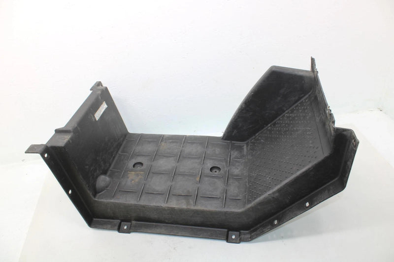 2015 Yamaha Viking Vi Oem Centre Front Foot Rest Cover 1XD-F7413-00-00 XY0.2