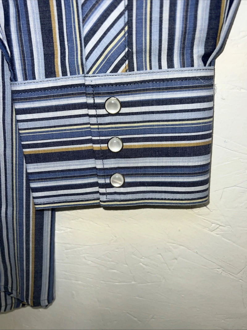 New Men’s Blue Stripped White House Pearl Snap Long Sleeve Shirt. XXL G-64