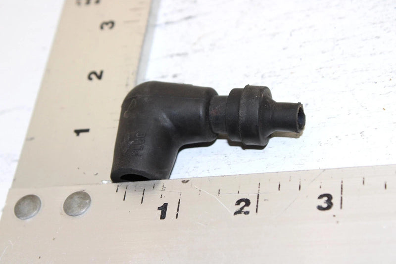 1987 Yamaha Exciter 570 L/c Oem Plug Cap 8DG-82370-00-00 SY18