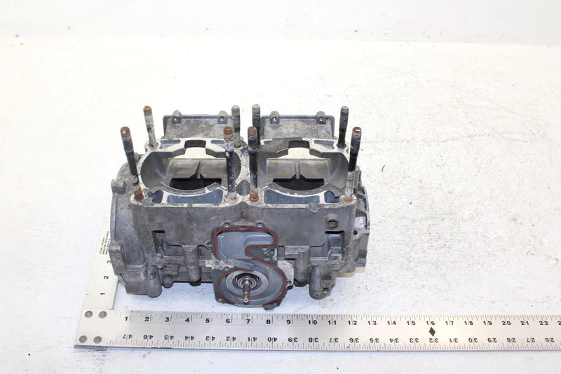 1999 Polaris 500 Xc Oem Crankcase 2201277 SP37