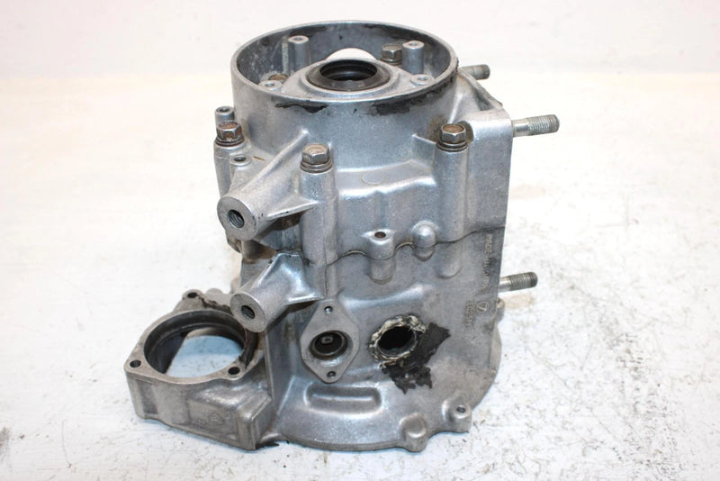 2000 Polaris Xplorer Oem Crankcase 3085889 3087048 AP177