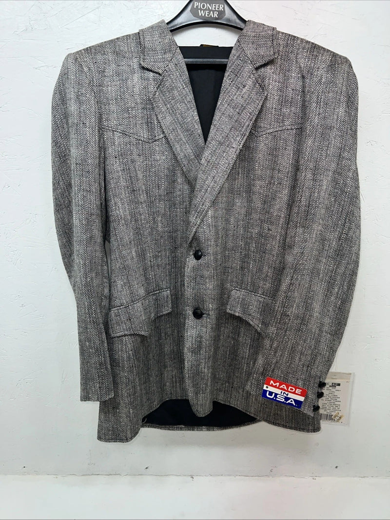 New Men’s Pioneer Wear Grey Suit Jacket 42 #12501 Y-603