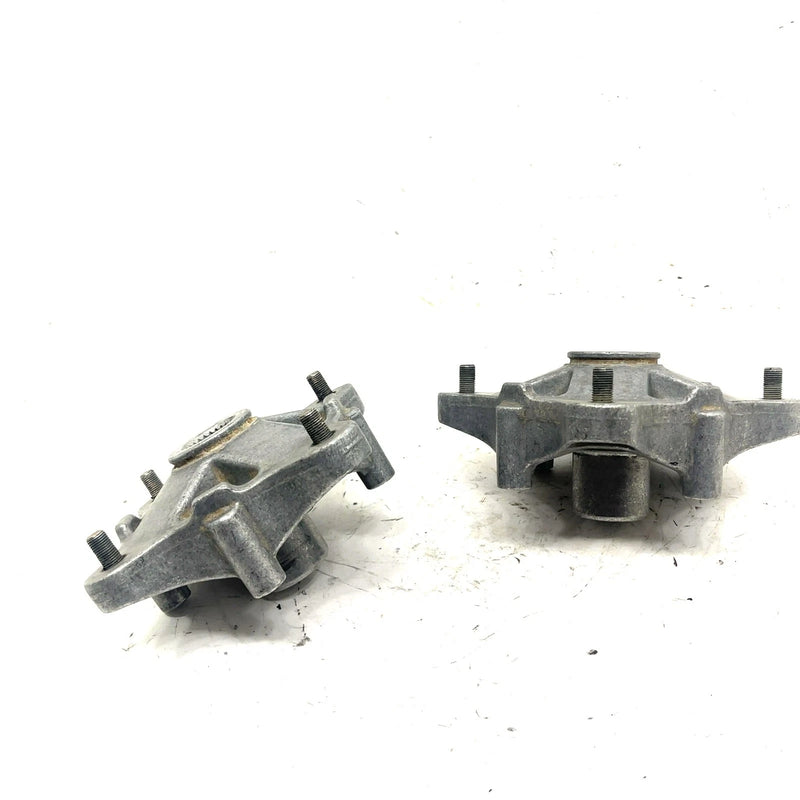 2007 Polaris Ranger 700 6x6 EFI OEM Rear Wheel Hub Pair 5143629 XP7