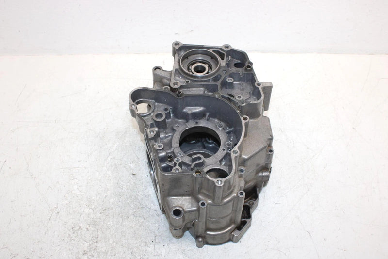 1997 Kawasaki Bayou 220 Oem Crankcase 14001-5323 AK21