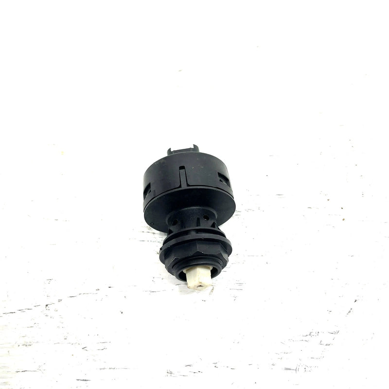 2004 Yamaha Rhino 660 OEM Headlight Switch 5UG-H2526-00-00 XY3