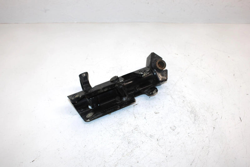 05 Arctic Cat Sabercat 600 Efi Oem Right Steering Spindle 1703-432 SA325