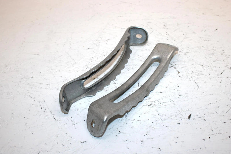 1974 Yamaha Tl433f Oem Footrest Set 841-27411-00-00 8471-27421-00-00 SY28