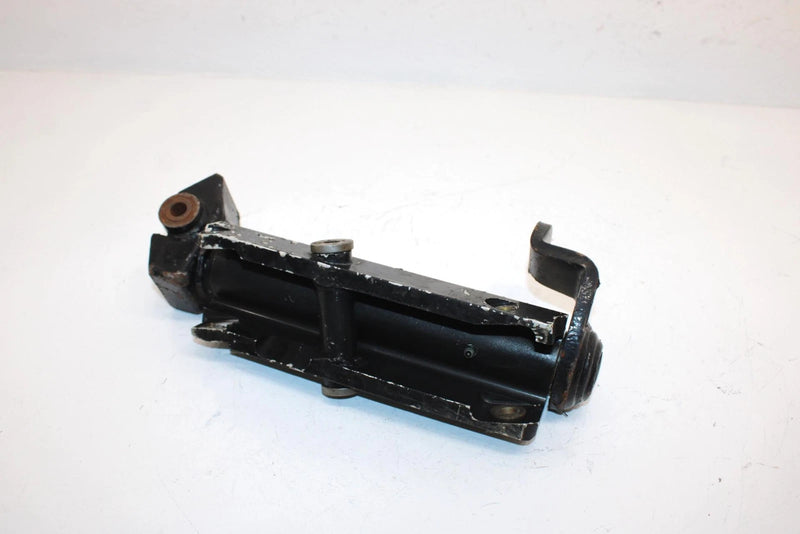 98 Arctic Cat Zr 600 Efi Oem Right Spindle 0703-606 SA182