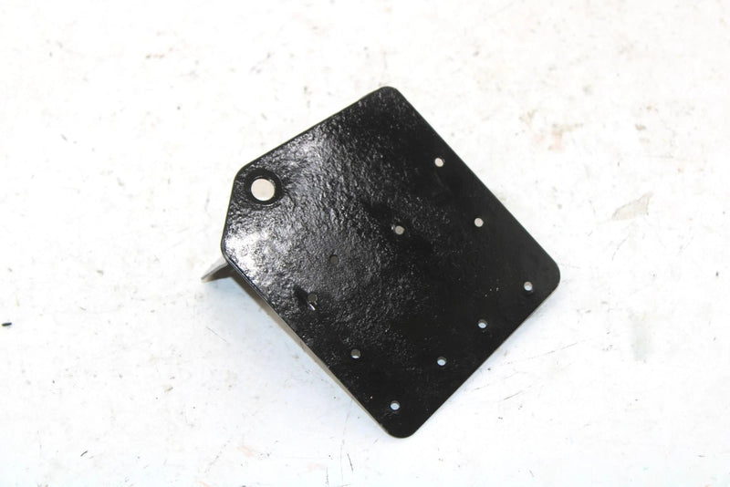 1987 Yamaha Phazer Oem Rear Skid Mount 82K-21910-00-00 SY64