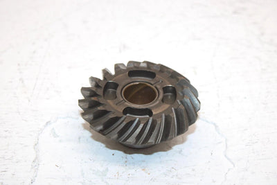 1999 Yamaha  Bear Tracker 2wd Oem Middle Drive Bevel Gear  52G-17530-00-00 AY50