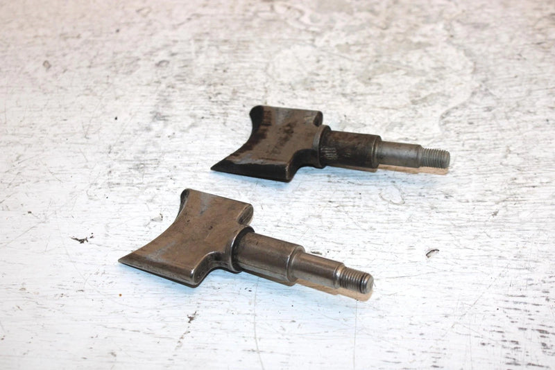 1996 Ski-doo Mxz 440 Oem Exhaust Valve Pair 420854305 SS13