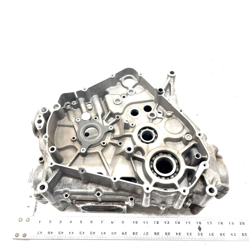 2002 Arctic Cat 375 2x4 Automatic OEM Crankcase 3402-580 AA41