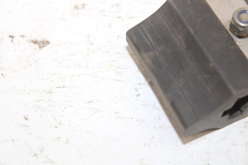 2002 Ski-doo Skandic 440 Oem Rail Rubber Stopper 5442328 SS108