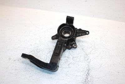 1998 Yamaha  Grizzly Oem Front Right Steering Knuckle 4WV-23502-00-00 AY49