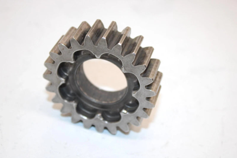 03 Bombardier Quest 650 Oem 23T Countershaft Gear 711220976 420220977 AB1.1