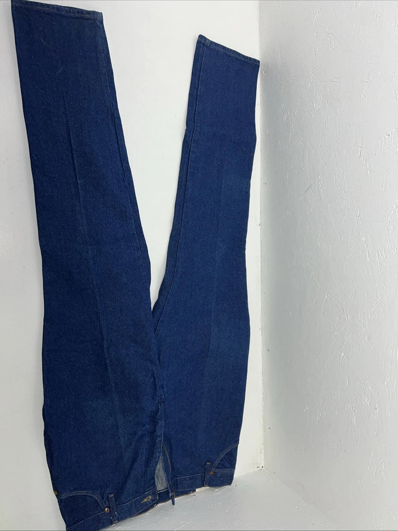 New Men’s Wrangler Cowboy Cut Classic Fit Denim Jeans. 17/18x34 K-10