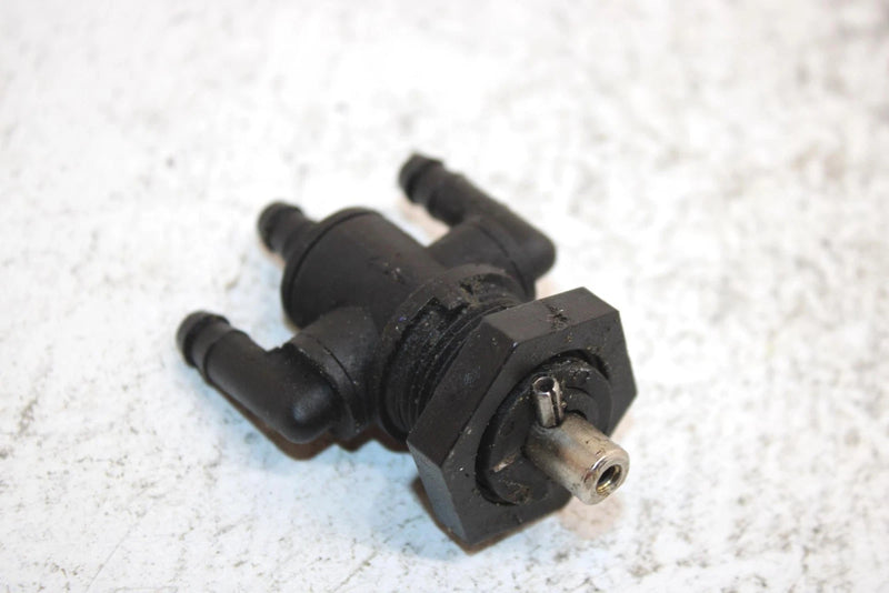 1997 Arctic Cat Monte Carlo 770 OEM Fuel Selector Valve 0670-710 JA9