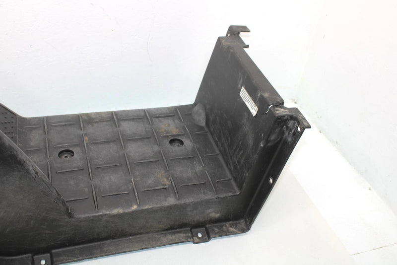 2015 Yamaha Viking Vi Oem Centre Front Foot Rest Cover 1XD-F7413-00-00 XY0.2