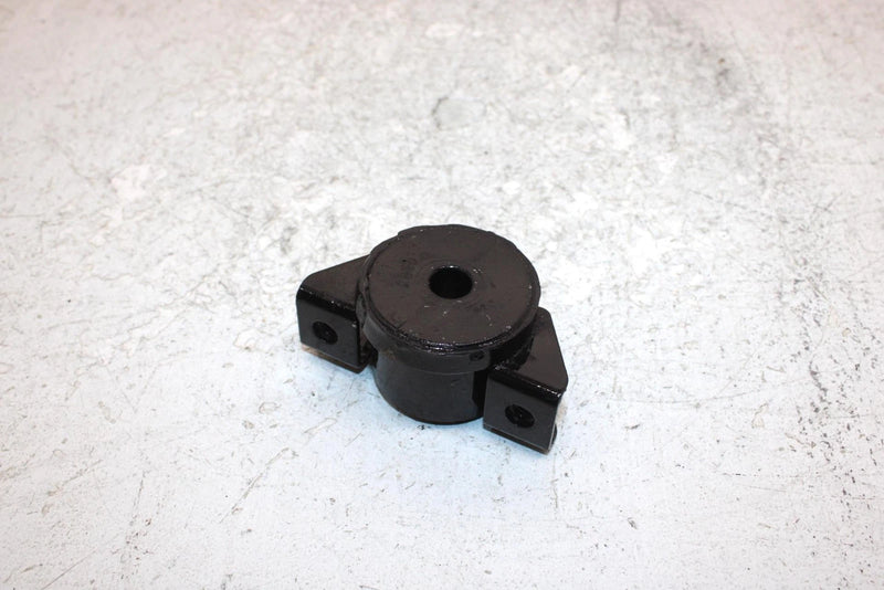 1999 Kawasaki Prarie 400 Oem Lower Engine Mount Bracket 32190-1097 AK28