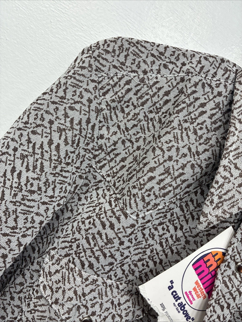 New Women’s Miller Brown Designed Long Sleeve Pearl Snap Size 15 KK-55
