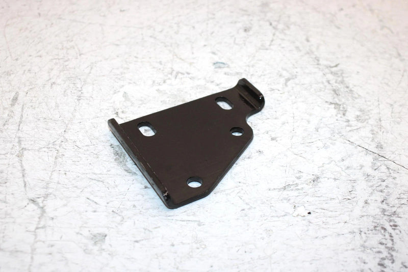 2000 Yamaha  Kodiak 400 Oem Exhaust Pipe Bracket 5GH-1477K-00-00 AY26
