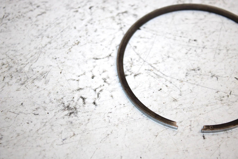 92 Polaris Trail Deluxe Oem Piston Ring 3083678 SP24